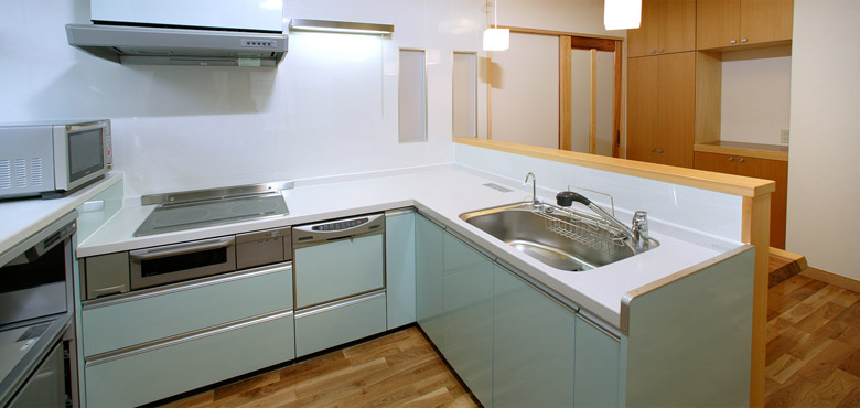 お部屋の形状に合わせて選ぶ L型キッチンリフォーム 東京のリフォーム事例